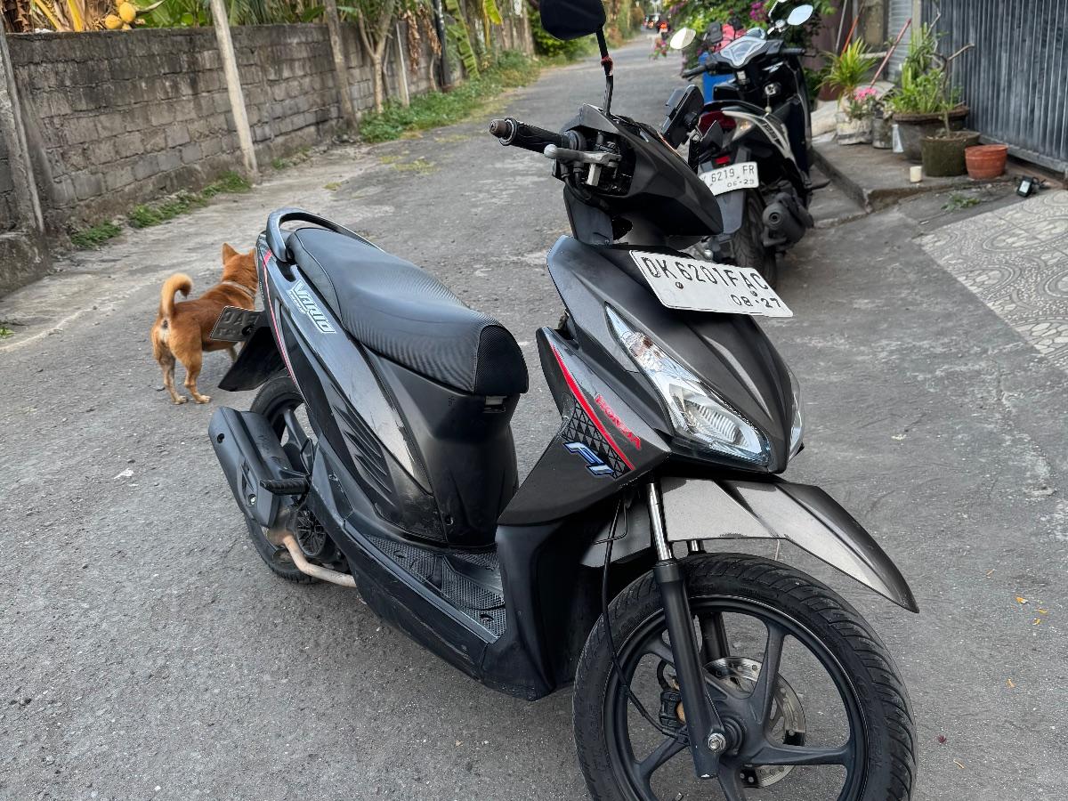 Honda Vario 125 2017 at Take Scooter Rental
